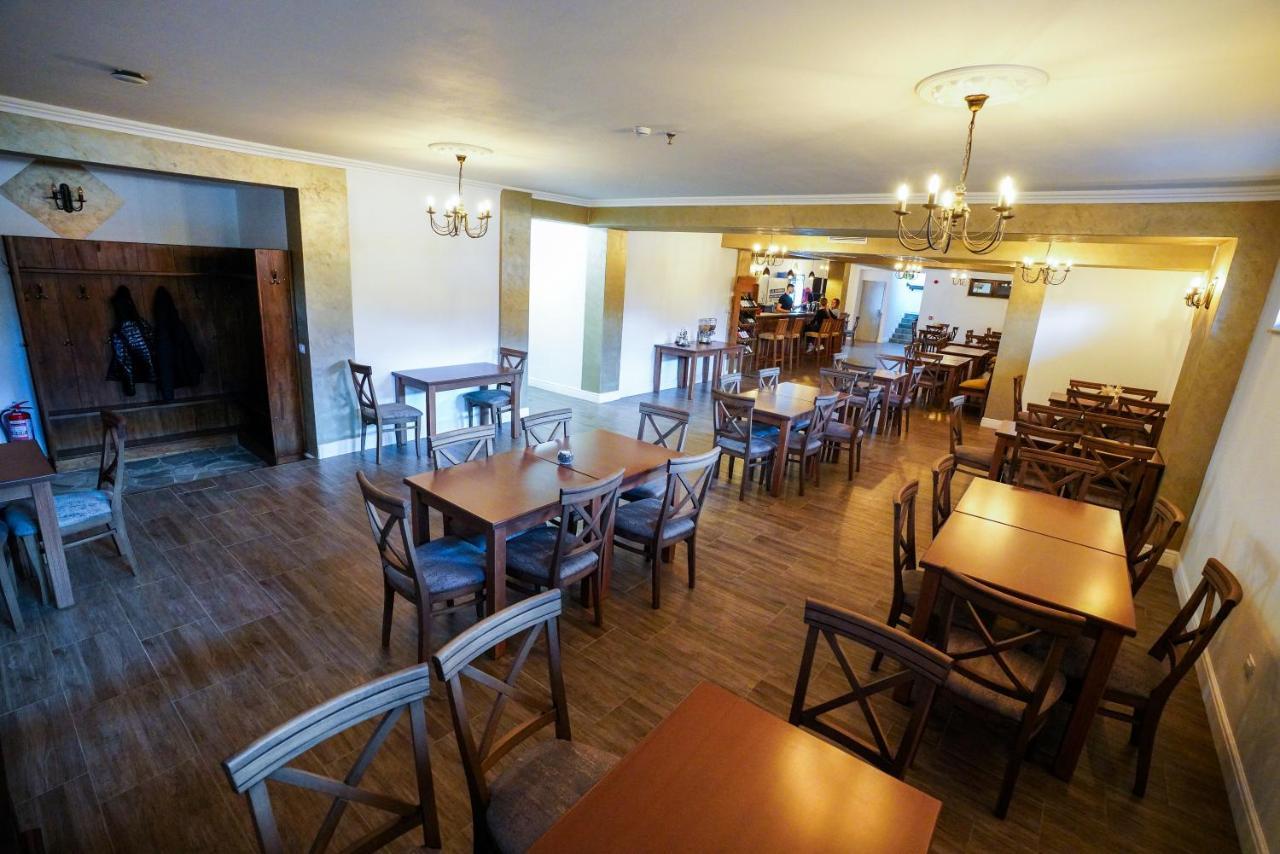 Hotel Yara Viseu de Sus Ngoại thất bức ảnh