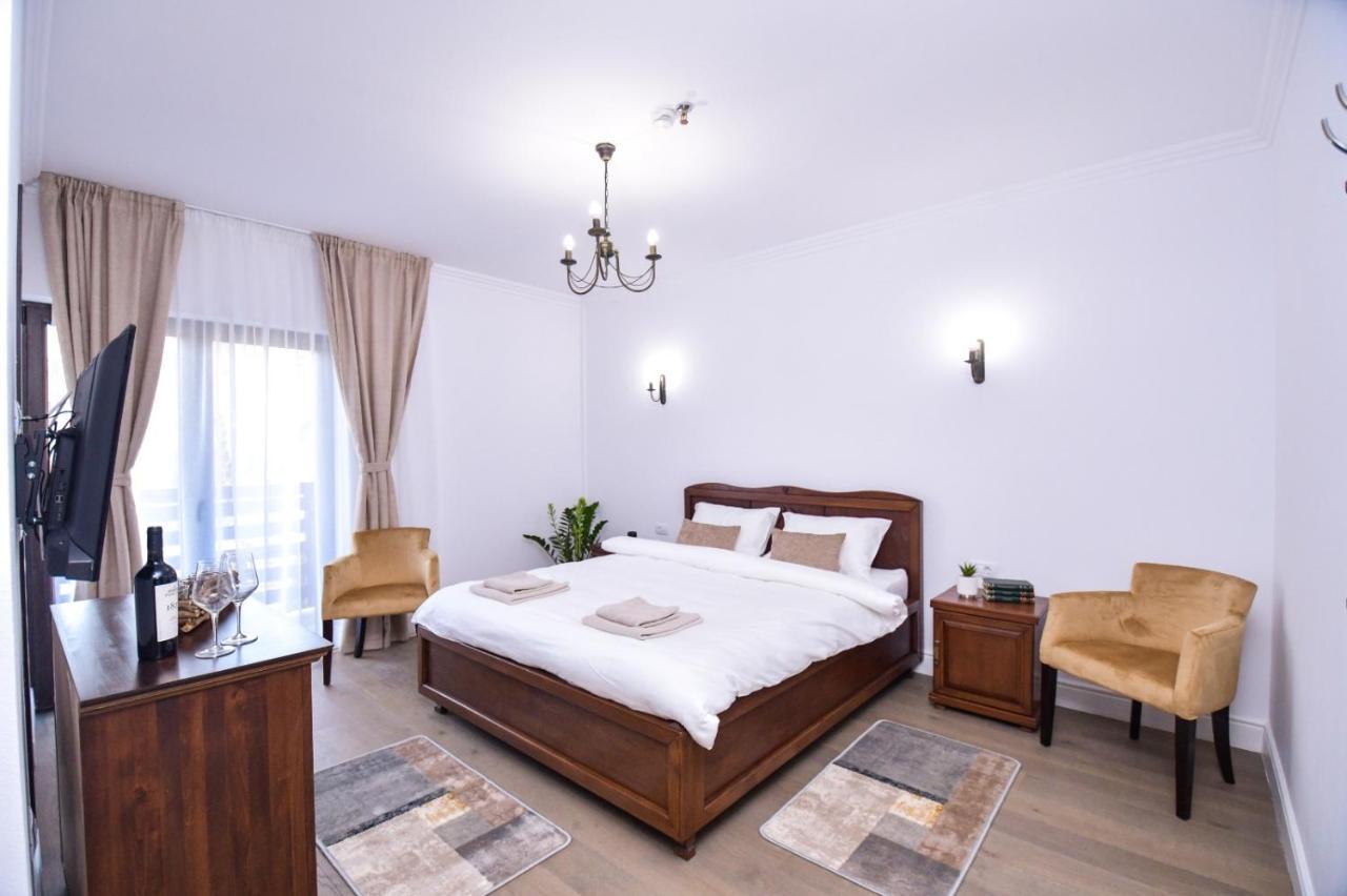 Hotel Yara Viseu de Sus Ngoại thất bức ảnh