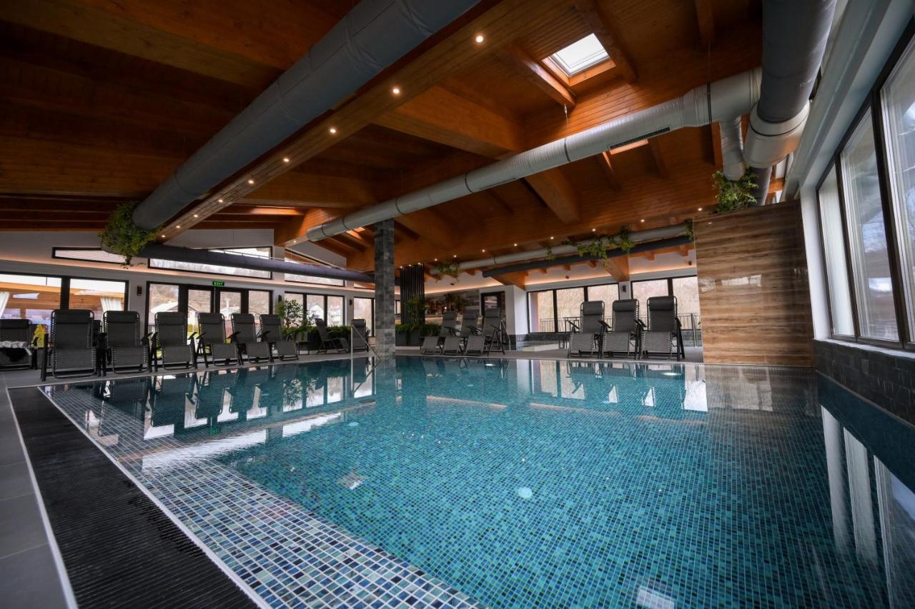 Hotel Yara Viseu de Sus Ngoại thất bức ảnh