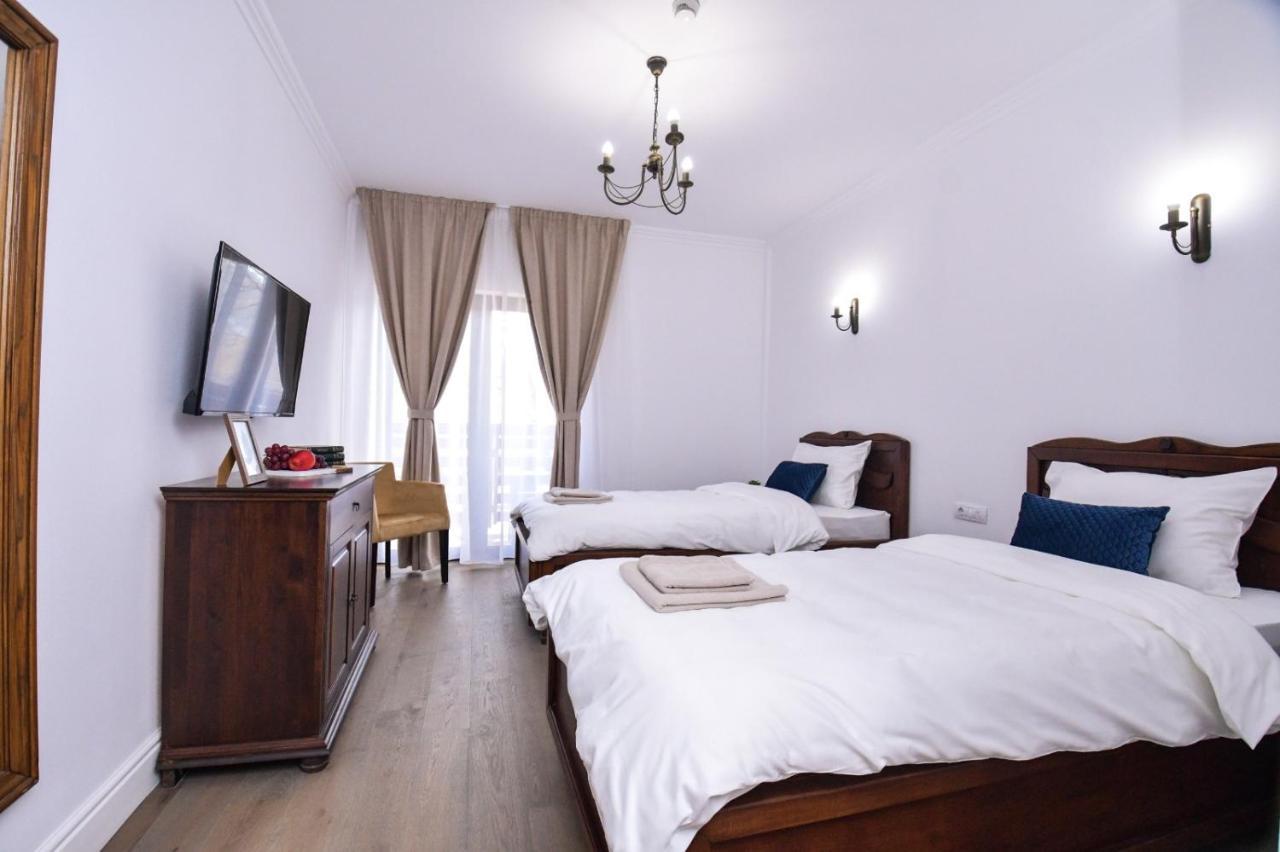 Hotel Yara Viseu de Sus Ngoại thất bức ảnh