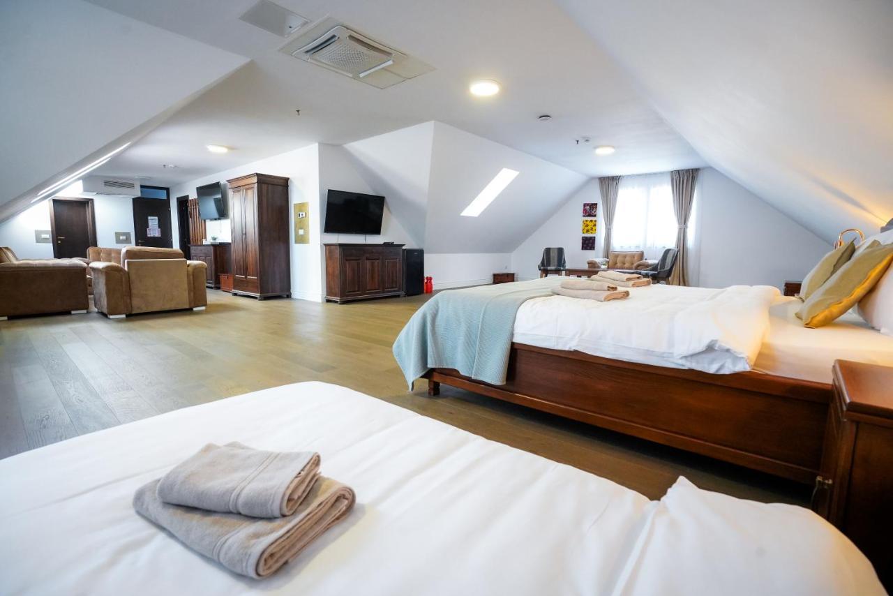 Hotel Yara Viseu de Sus Ngoại thất bức ảnh