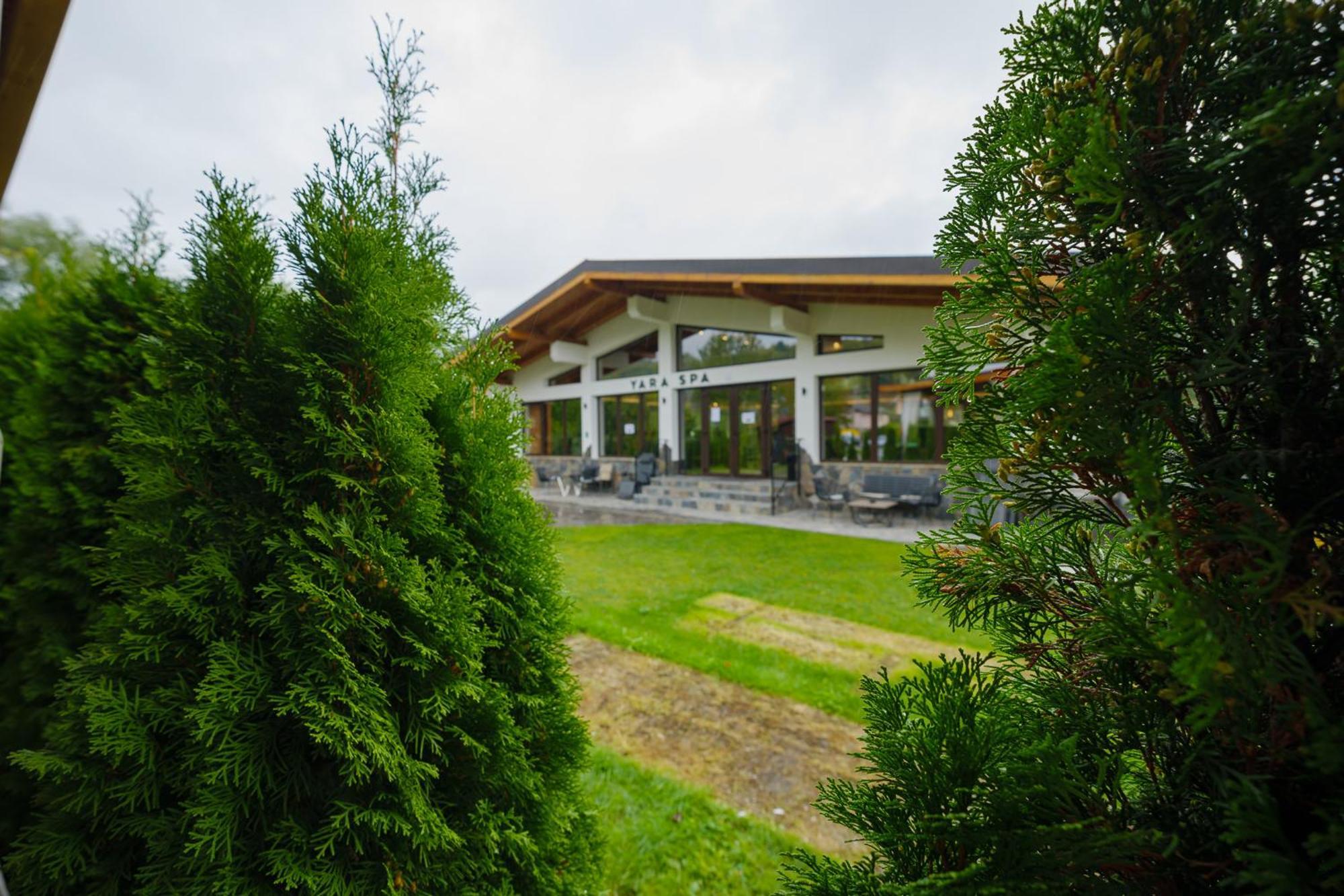 Hotel Yara Viseu de Sus Ngoại thất bức ảnh